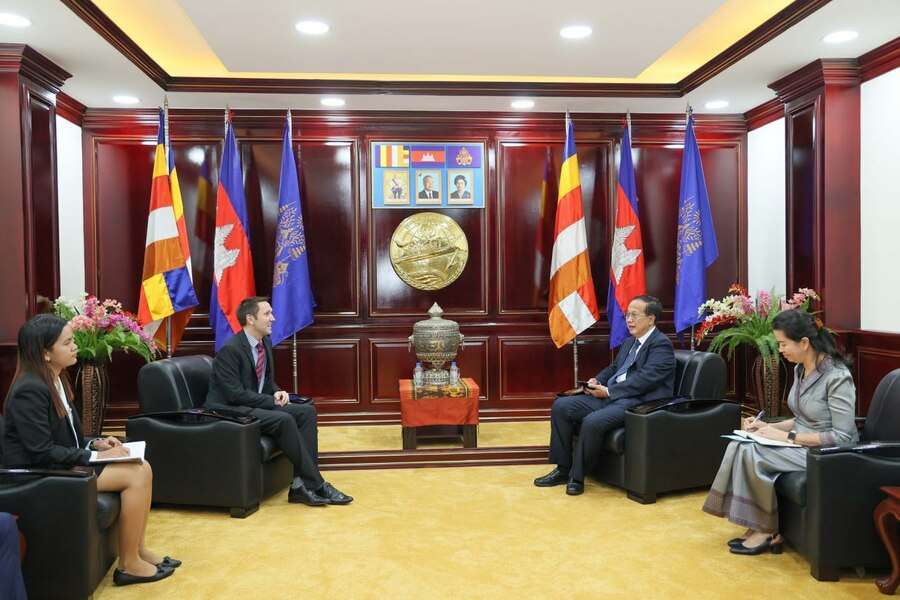 Cambodia, UK discuss trade and investment cooperation